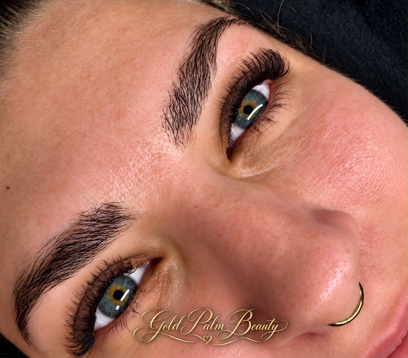 Augenbrauen und Wimpern bei Gold Palm Beauty