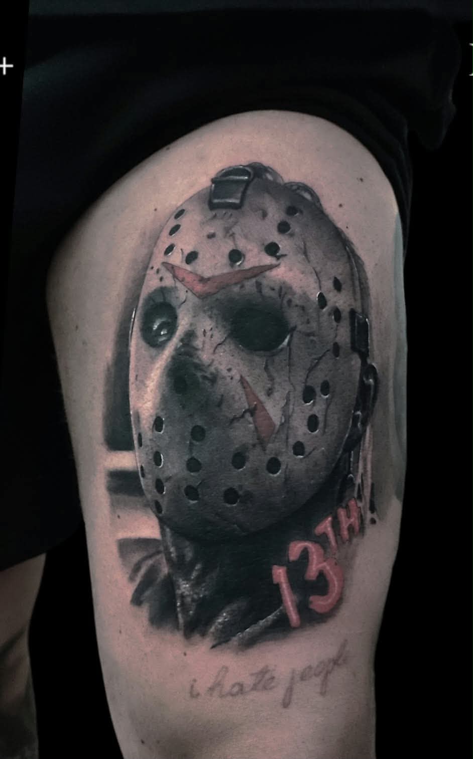 Tattoo: Jason-Maske mit "13th"